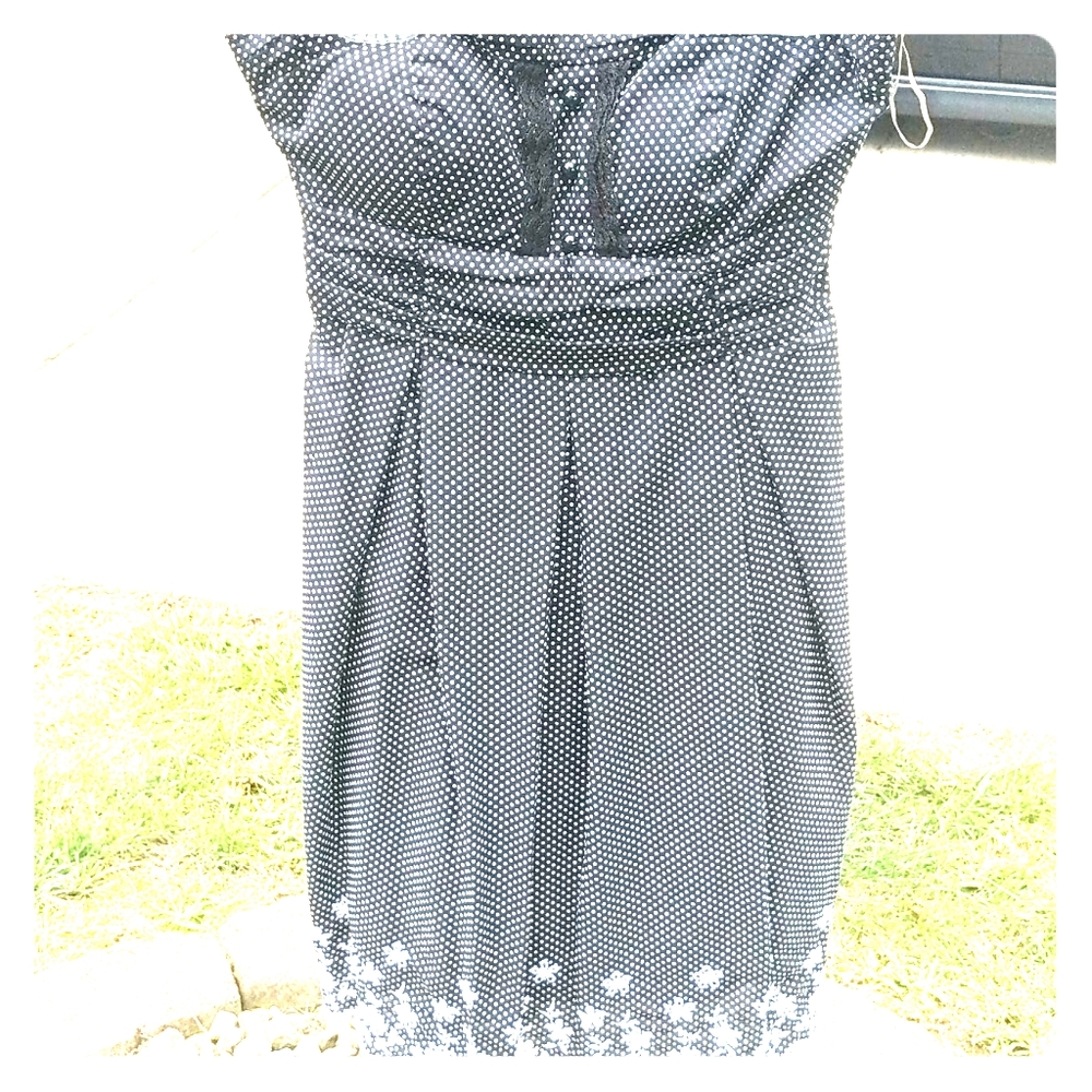 Strapless Polkadot Sun dress